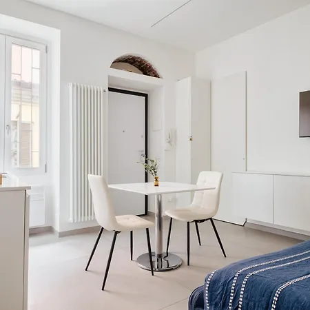 Stylish Near Porta Garibaldi & Metro By Mastery Milan