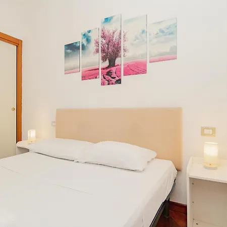 Bilocale In Piazza Duomo 4pax 米兰