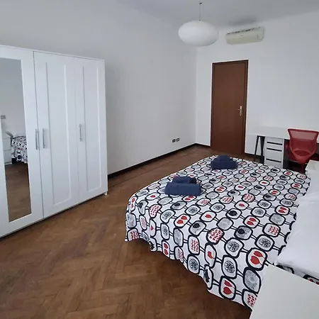 Apartment Meg 32 Three-room In The Heart Of Isola