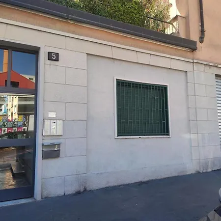 Station - Smarthouse-self&express Checkin Milan