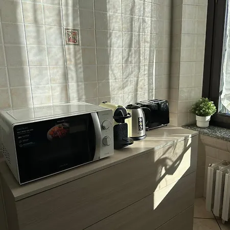 Ourjoy & Skyjoy Condo Units - Via M Gioia, 47 - Strong Wifi, 1 Private Parking, Central Station, Milan Milan