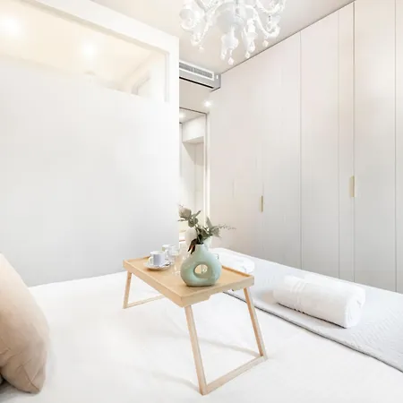 Easylife - - Suffragio 3 - Fashion District Lejlighed *