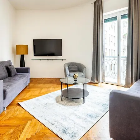 דירה Exclusive 3 Bedrooms Near Duomo מילאנו