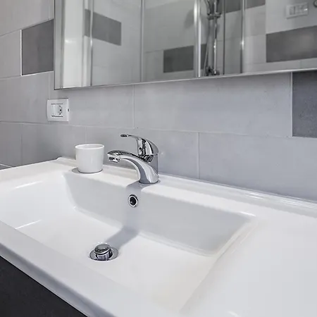 Milanrentals - Vigliani *