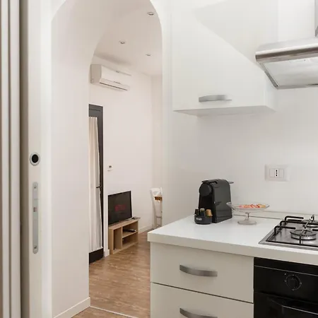 Artstay Exclusive Near Train Metro, Parking 米兰