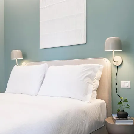 Apartment Relstay - Montenapoleone Mailand