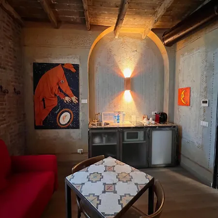 Emme Loft I Orange Moon - Vibrant Modern Luxury Loft *