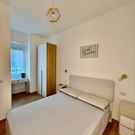Urban Linate Vendégház 3*