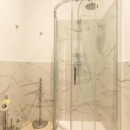 Acero & Ibisco - Repubblica By Innstay