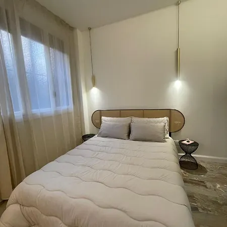 Califla 招待所 3*