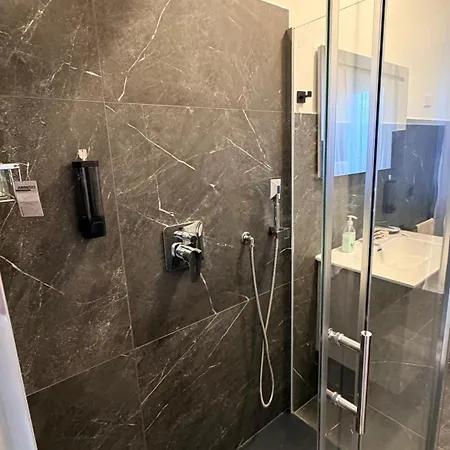 Casa Alisella 米兰