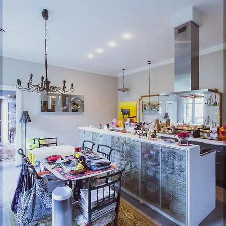 Designed Luxury Loft With Private Exclusive Garden Βίλα Μιλάνο