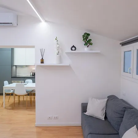 公寓 House241 Bocconi 米兰