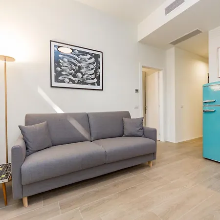 Lägenhet Loft A Cezanne 7 Milano