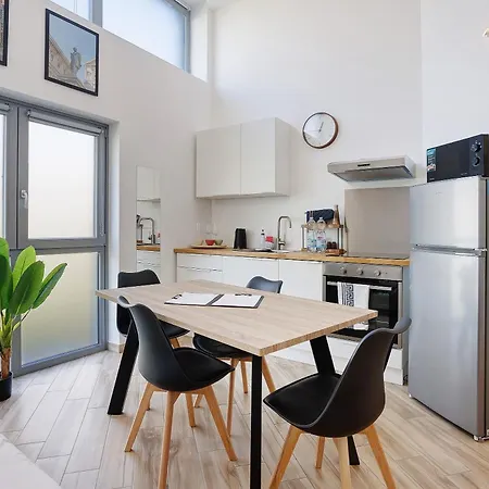 Apartmán Modern Navigli - 4 *