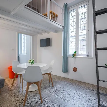 아파트 Arco Della Pace-sempione Cozy Loft 3 Pax Ac Wifi