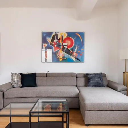 Albertinelli - Bilocale San Siro Milán