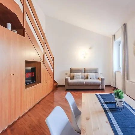Luxurious - Wifi & Ac Free Apartament *