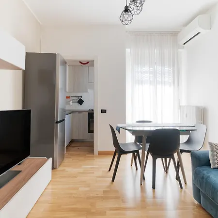 Guesthost - Stylish Flat In Navigli District Apartamento *