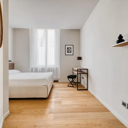 Hostmate - - Solari * Milan