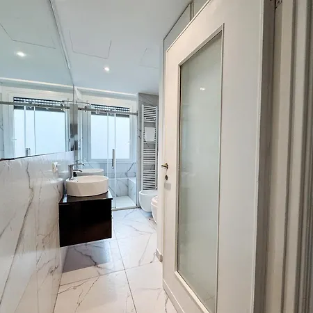 Macchi - Station Rooftop - Apartamento