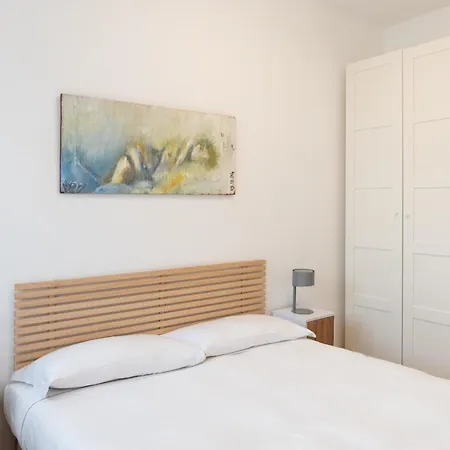Elegant One Bedroom Bocconi 아파트 밀라노