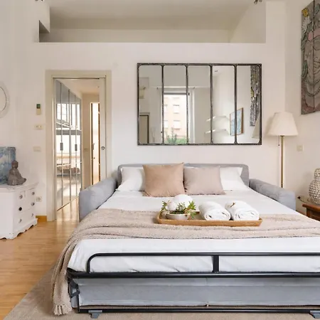 아파트 Private Parking - Stylish Navigli Loft 밀라노