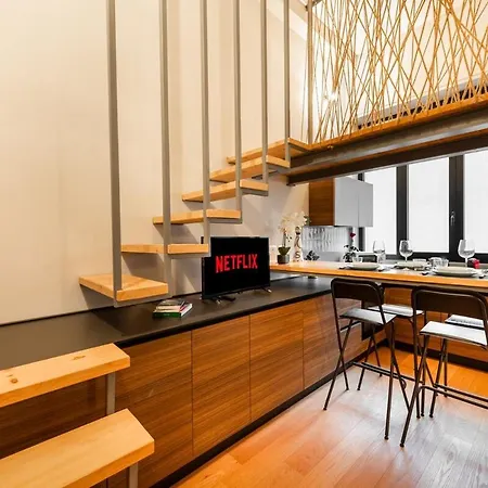 Jungle Loft Near Duomo & Rho Fiera Daire