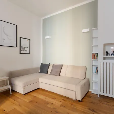 Guesthost - M5 Isola Cozy Lejlighed
