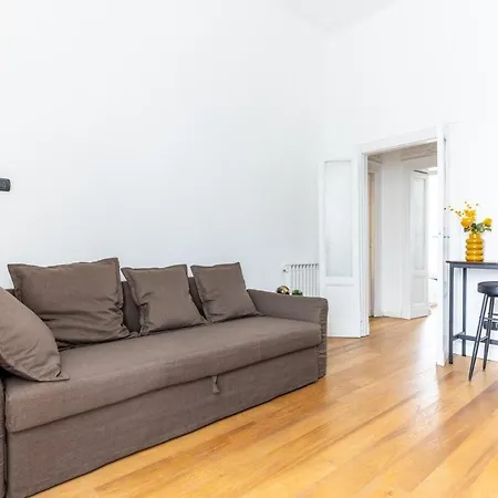 Duomo 7 Min - Design With Parking