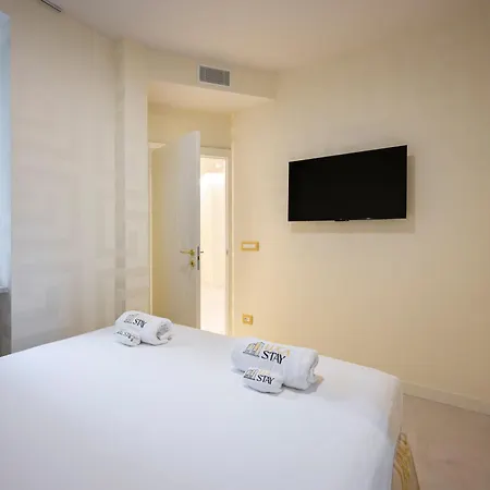 Luca Duomo Versace *