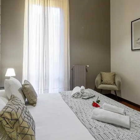 Borromei, 11 - Eleganza In Pieno Centro *