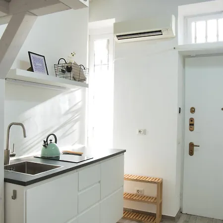 Cozy Navigli Loft