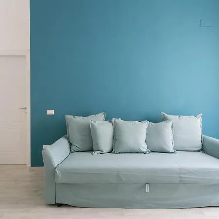 Italianflat - Blue In The Sky מילאנו