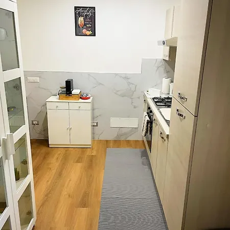 Apartment Erad *