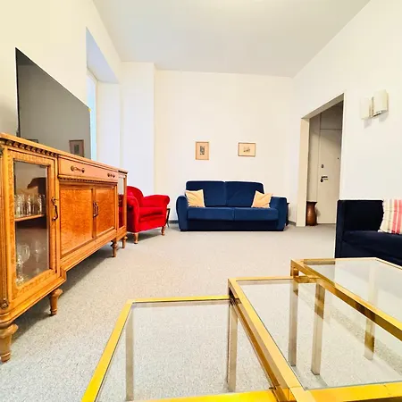 Camperio Large - Duomo And Brera *