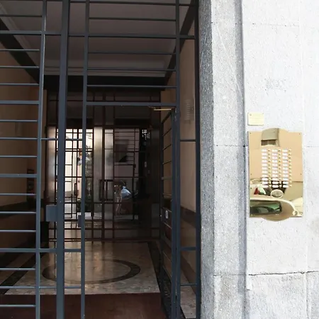 Cube House דירה
