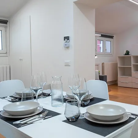 House241 Bocconi شقة ميلان