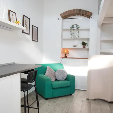 Cozy Navigli Loft Milaan