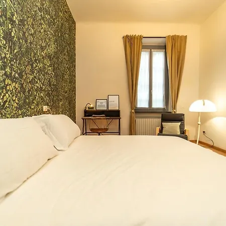 The Artist's Nest - On The Navigli * ミラノ