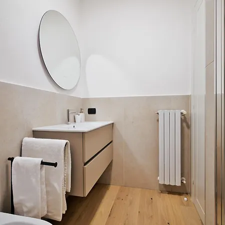 Just Urban - Strategic 1-br With Balcony - Duomo And Life * 米兰