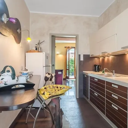 Bohemien Chic 20 Minutes From The Duomo By Hotea Milano