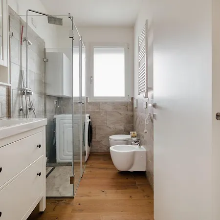 Just Urban - Bright 2br With Terrace 10 Min M4 To Duomo Lejlighed *