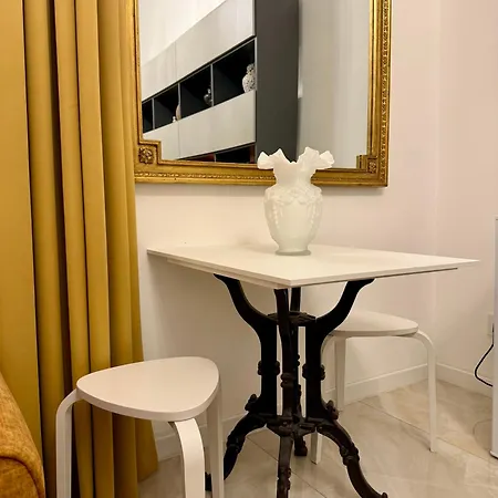 Luro - Navigli Luxury Lejlighed *