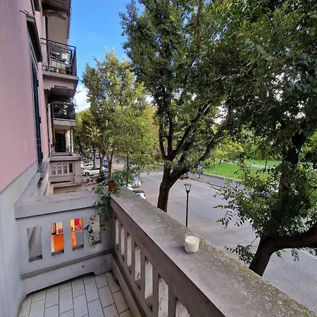 Navigli Elegant With Park View Appartement Milaan