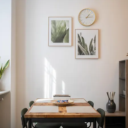 Family-friendly In Isola District Apartman Milánó