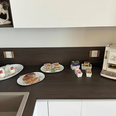 Luxury - Metropolitana M4- San Babila -stadio San Siro - Duomo - Aeroporto Linate - Castello Sforzesco Apartman
