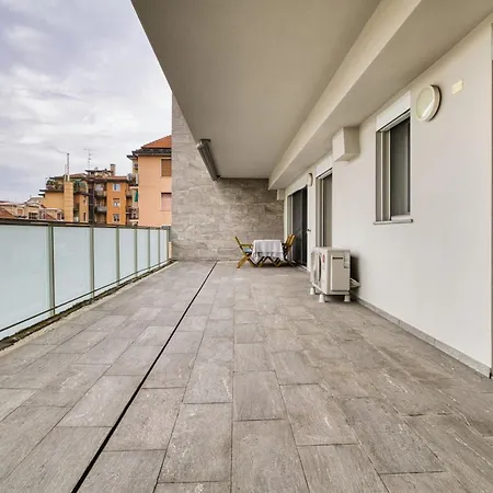 Just Urban - Bright 2br With Terrace 10 Min M4 To Duomo Lejlighed *