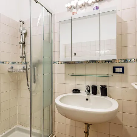 Frisi Apartamento *