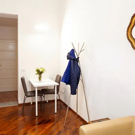 Mercadande Apartman *